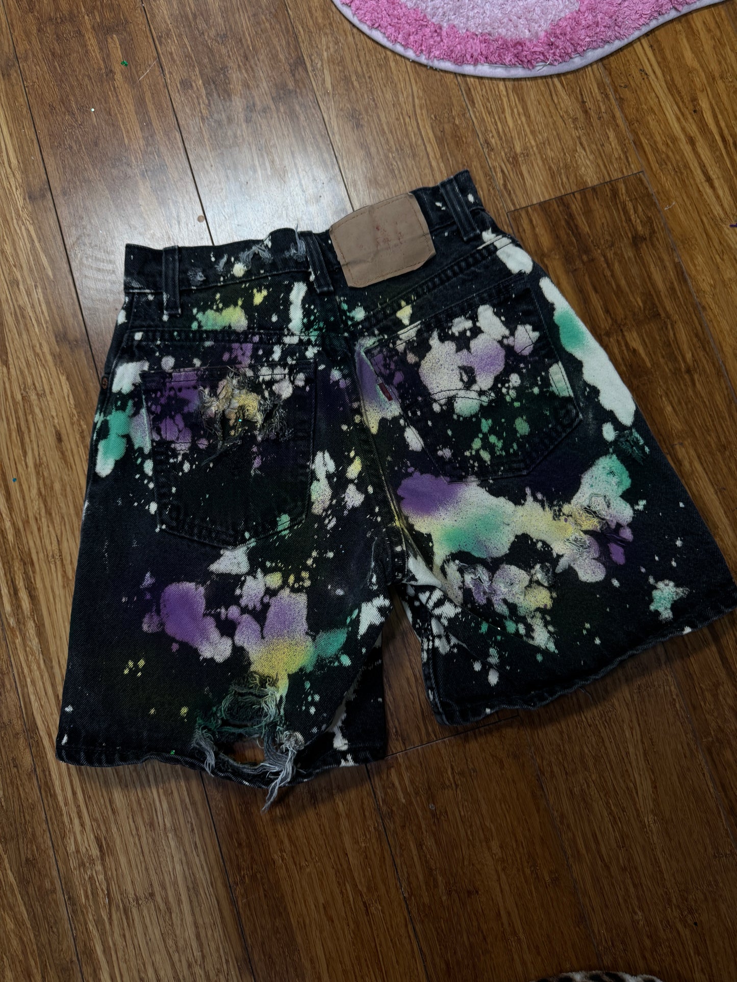MARDI GRAS LEVIS DISTRESSED BOY SHORTS