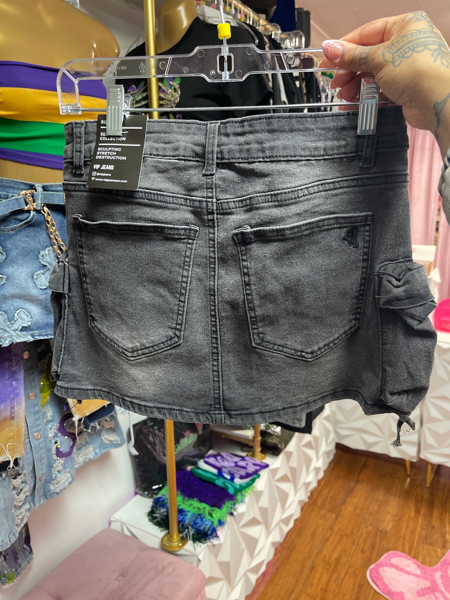 VIP JEANS DISTRESSED CARGO MINI SKIRT