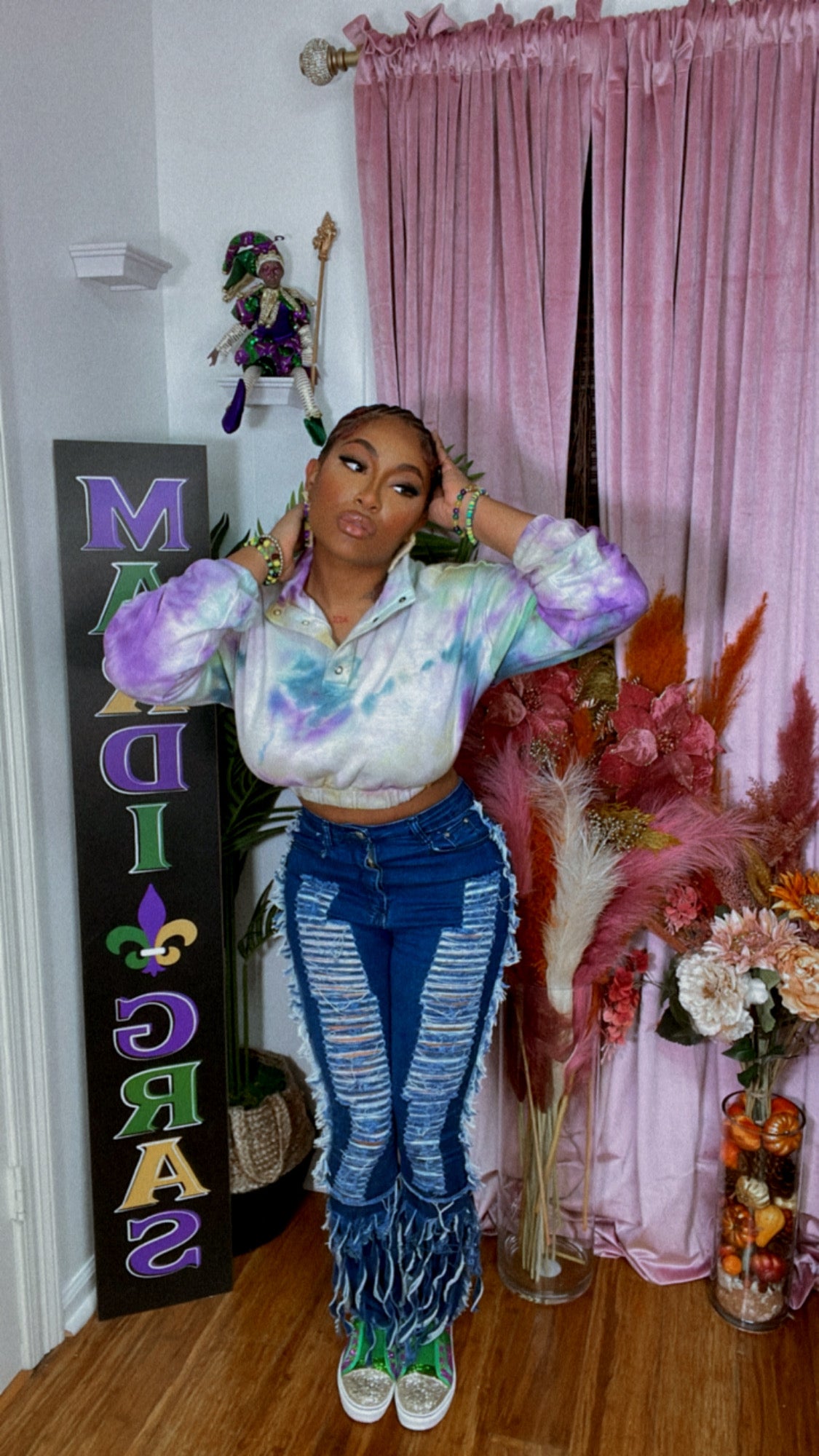 Long sleeve Tie Dye Crop Sweatshirt Mardi Gras