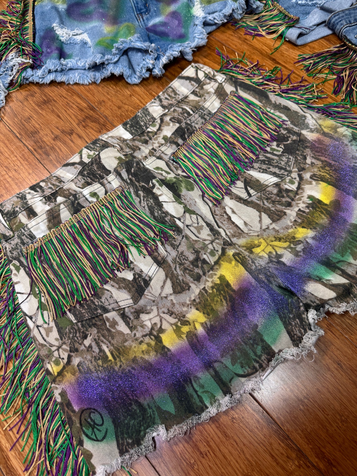 HUNTER-CAMO MARDI GRAS SHORTS