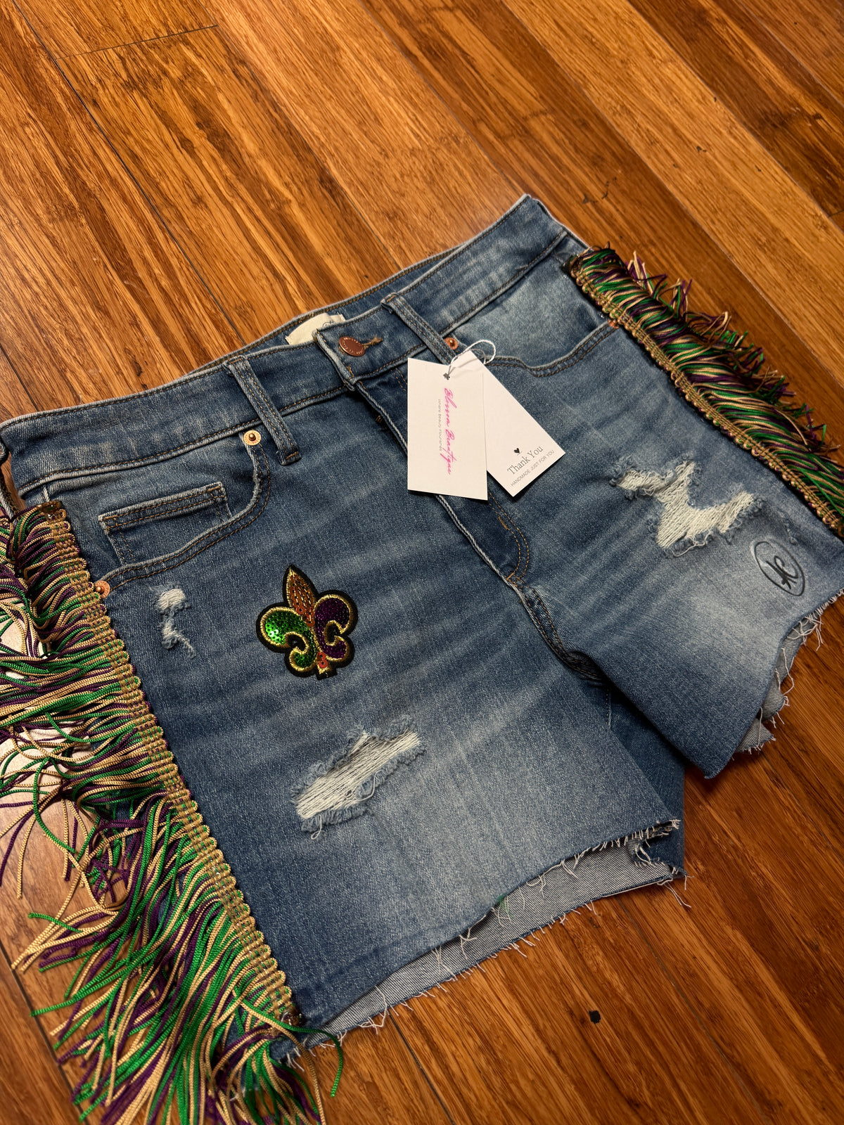 "TRI-FLEUR DE LIS MARDI GRAS FRINGE SHORTS