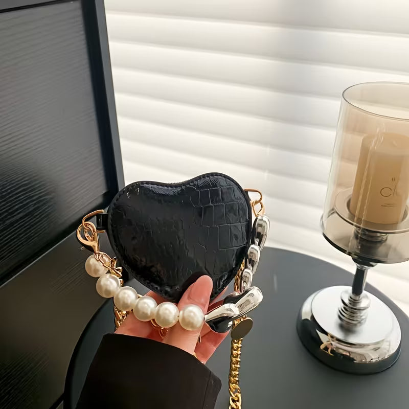 QUEEN OF HEARTS MINI CROSSBODY BAG