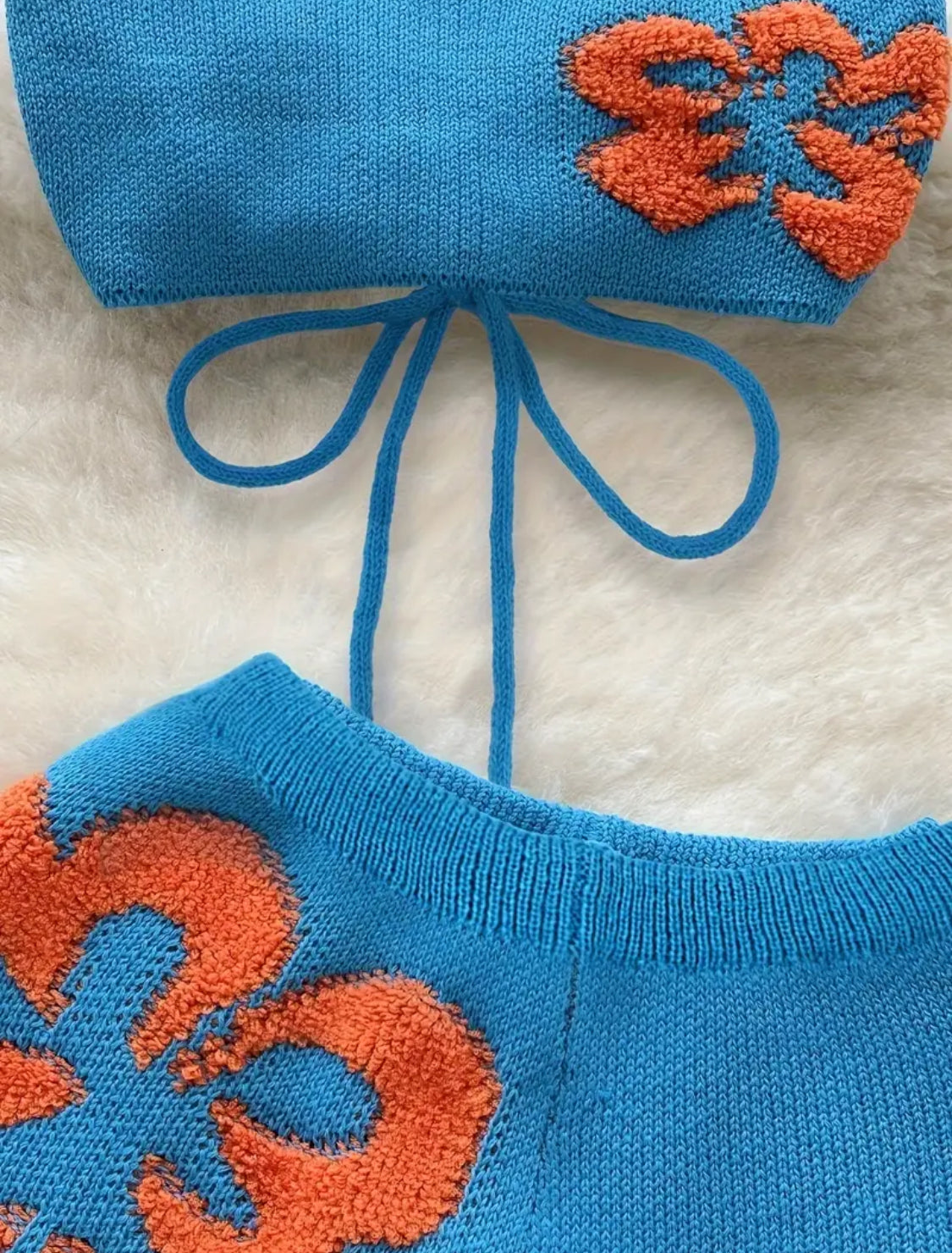 WOMENS KNITTED 2 PIECE BLUE FANTA SET