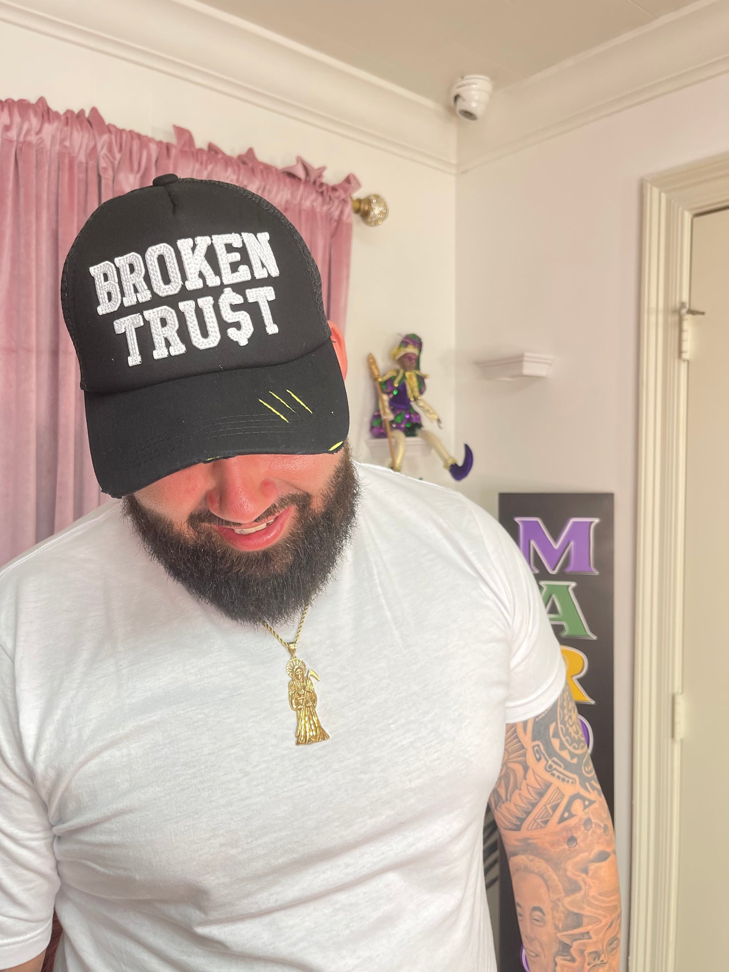 Broken Trust Snapback Trucker Hat Unisex