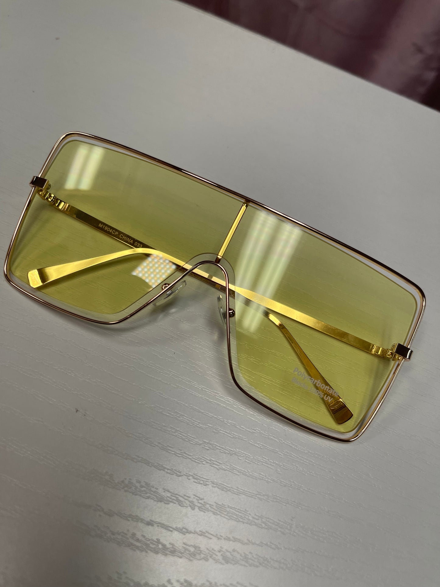 Retro Rectangle Sunglasses Gold Frame Melly Yellow Shades