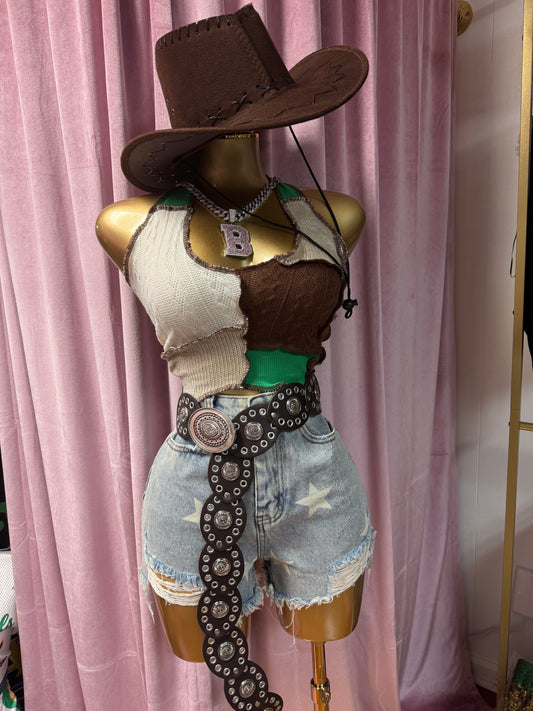 WOMENS DISTRESSED DENIM STAR SHORTS