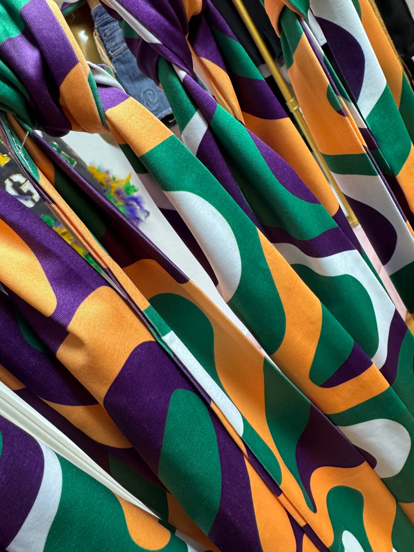 MARDI GRAS HEADBAND TIE ACCESSORY