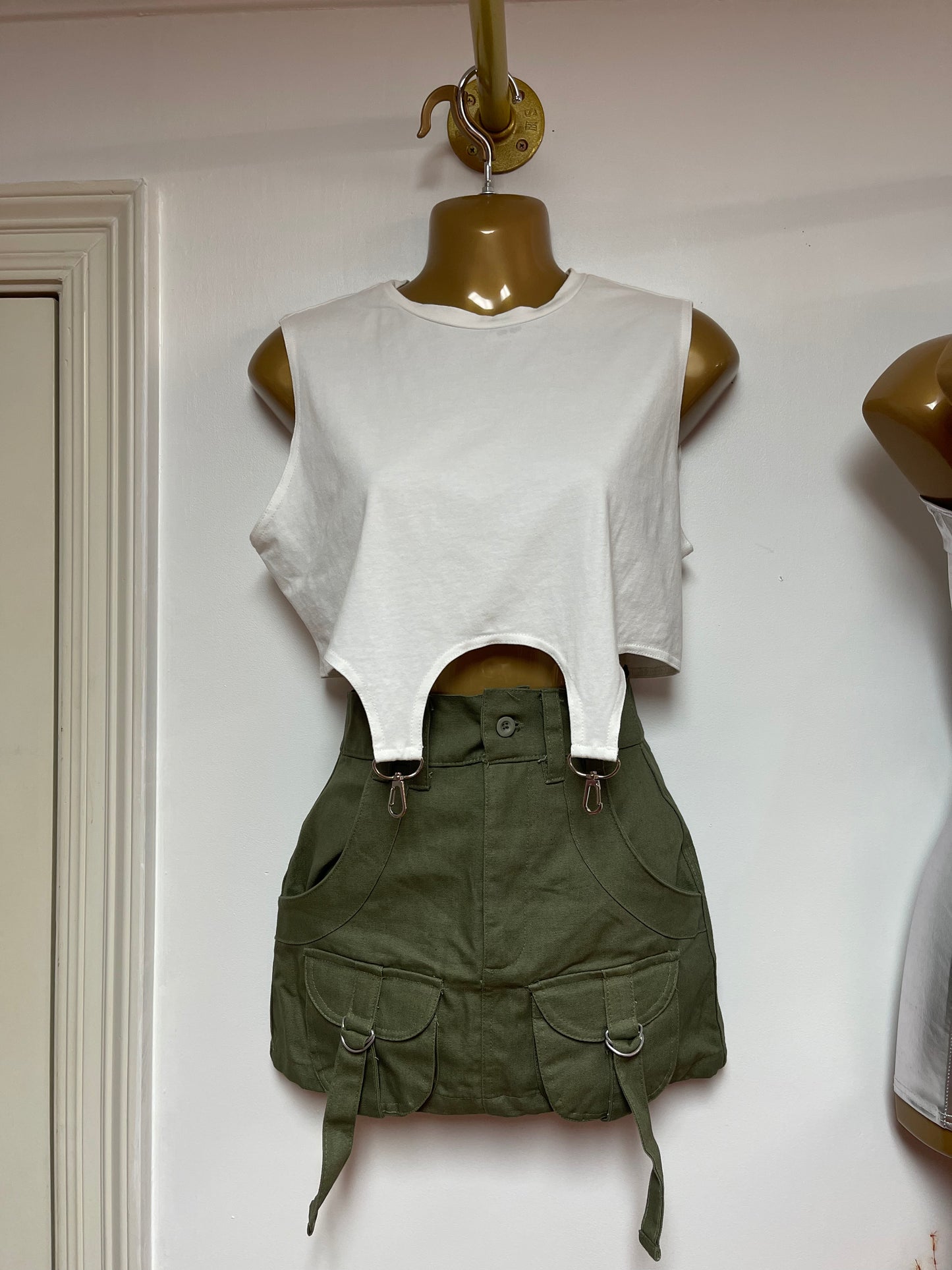 WOMEN'S NAVY GREEN CARGO POCKET DETAIL MICRO MINI SKIRT