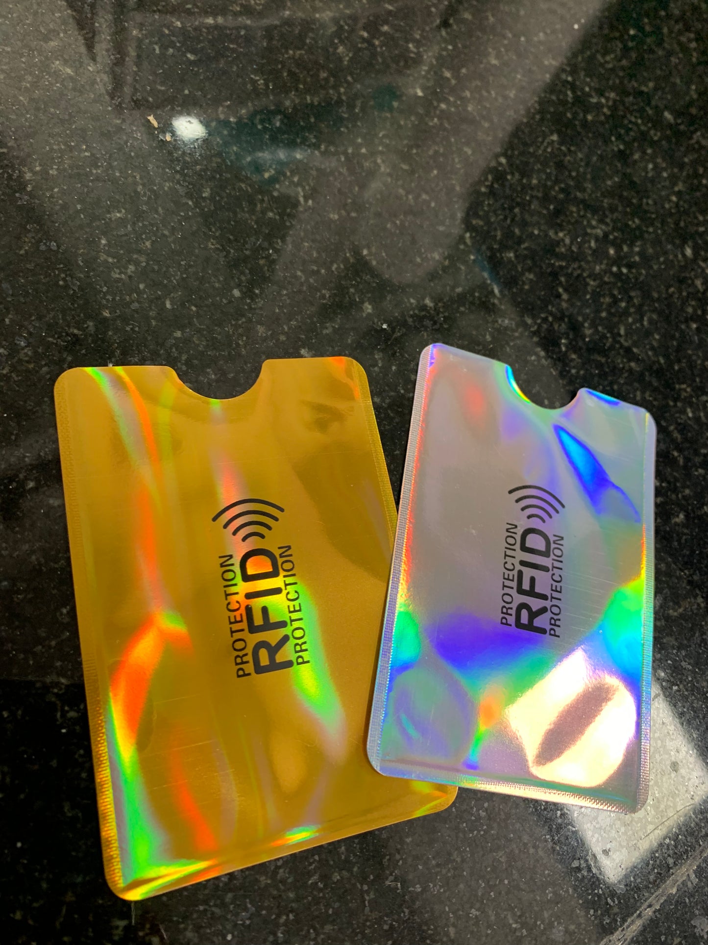 2 Piece RFID Holographic Blocking Sleeves Card Holder Blocking Bank Anti thief Wallet Protect Case Credit Cards Safety Identity Theft Prevention